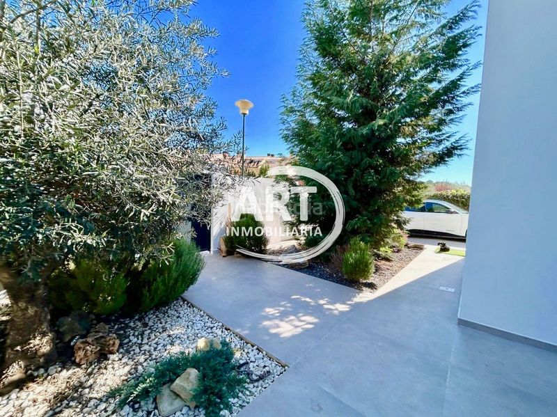 Foto 98edfdae-17d2-44a0-ba6d-8e726249ea01. Casa amb calefacció aparcament piscina a Torre en Conill-Cumbres de San Antonio Bétera