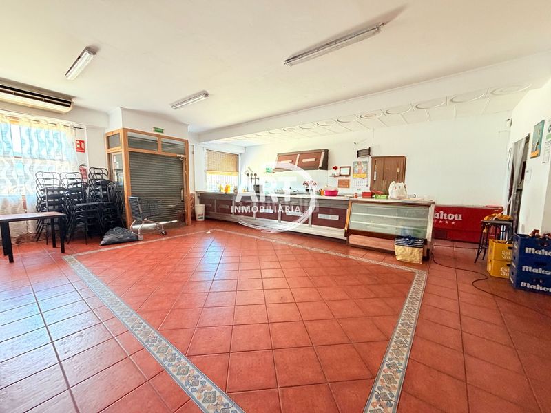 Foto b404ab12-d923-4701-a851-d897798ed2ab. Local comercial a Benissanó