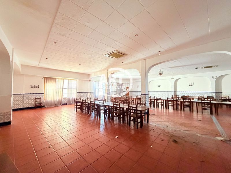 Foto b4e84693-3367-4d52-a424-55bf531be2ac. Local comercial a Benissanó