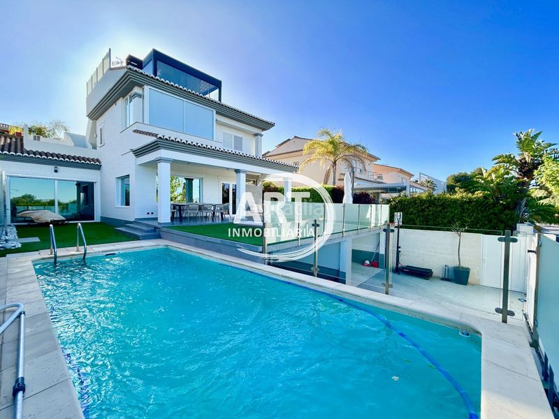 Foto d8d7ef26-9b5c-4c61-a24b-64ffbb5081fb. Casa amb calefacció aparcament piscina a La Conarda-Montesano Bétera