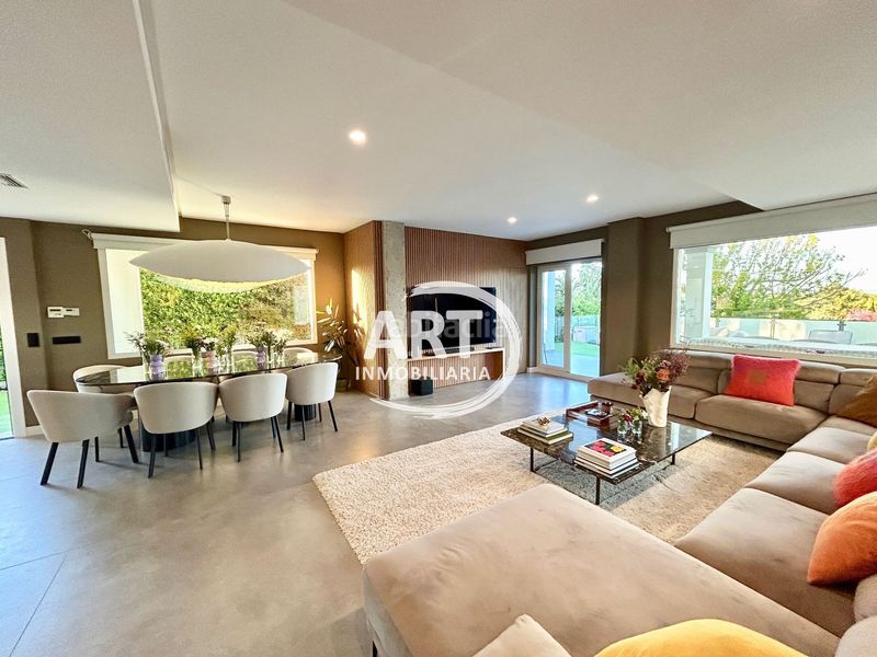 Foto e54138ea-ecb0-46b2-9f69-2467fd85c6c4. Casa amb calefacció aparcament piscina a La Conarda-Montesano Bétera