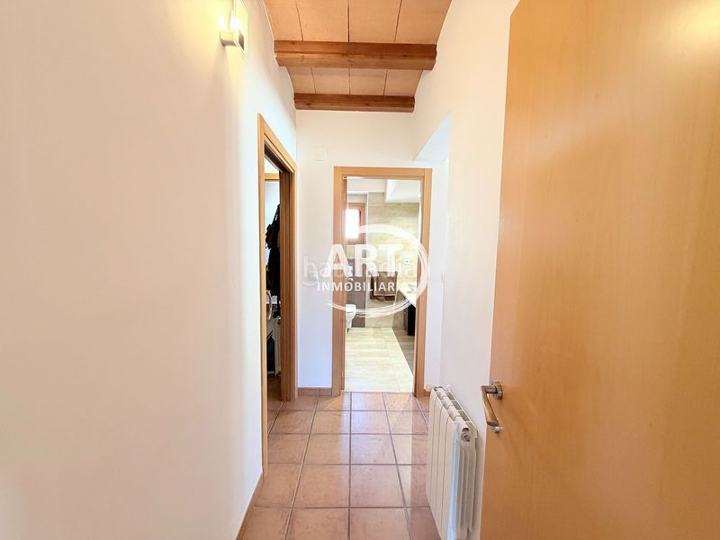 Foto 455001c2-a385-49e1-b0a6-ee3c9fed396d. Casa amb calefacció piscina a Serra