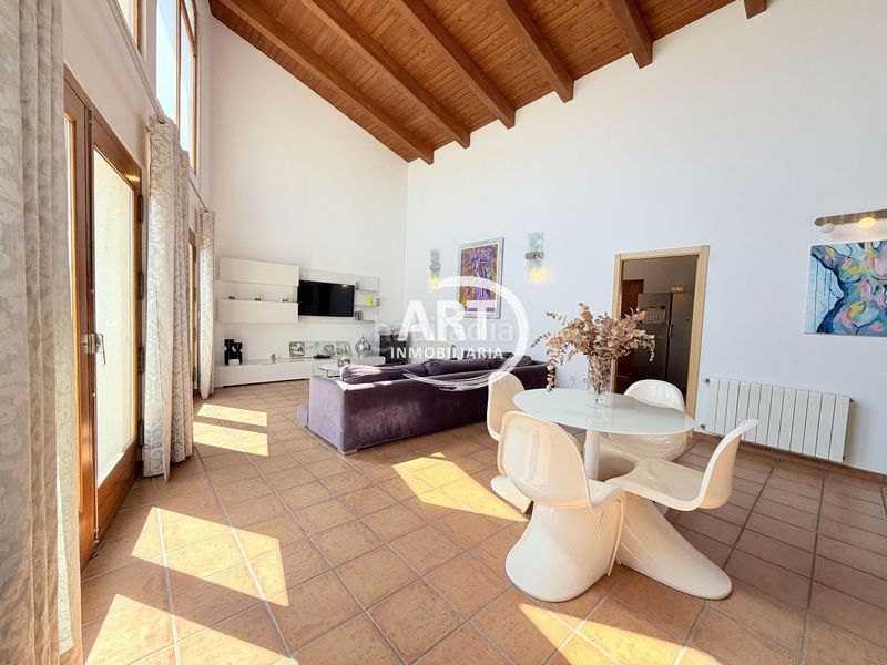 Foto ba283ea1-ef54-451a-8611-71d2ff4eeea6. Casa amb calefacció piscina a Serra