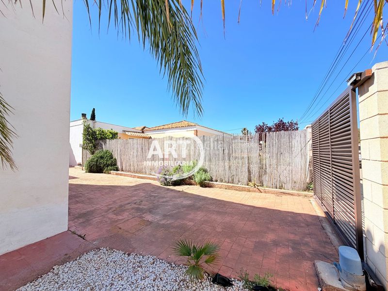 Foto bd37d61a-c477-43c2-9da9-0765b0f3f275. Casa amb calefacció piscina a Serra