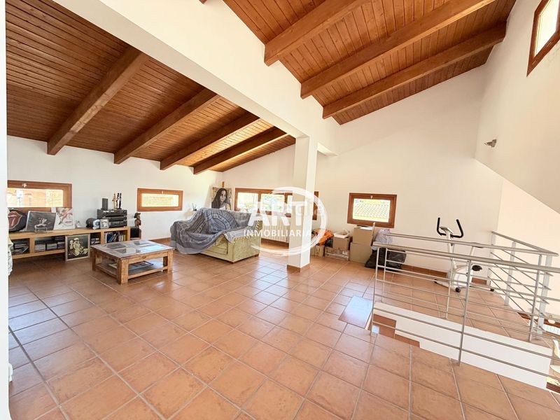 Foto db600de2-2c05-4ae9-9393-b575c625fe9c. Casa amb calefacció piscina a Serra