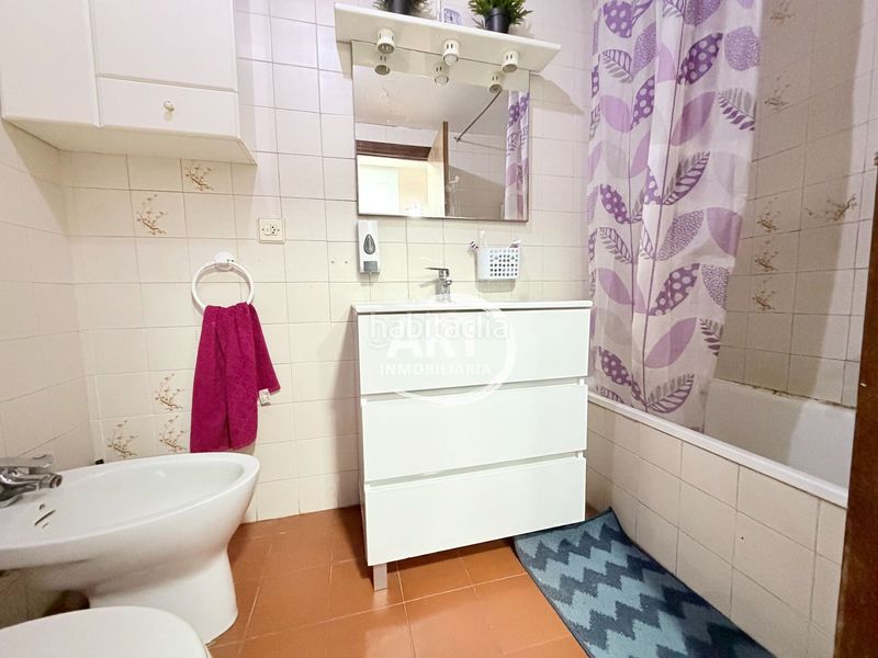 Foto a2d6ba8c-4885-42ac-8ea5-467bb9a6ba0a. Pis amb calefacció aparcament a Santa Rita Paterna