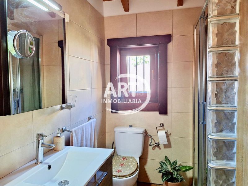 Foto 0fcc2c86-09b3-4739-90b9-b538b11cde59. Casa amb piscina a Los Pinares-La Masia Bétera