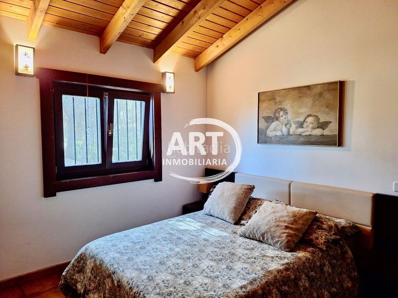 Foto a860e31d-22c7-45b3-a2e4-33d9d9990047. Casa amb piscina a Los Pinares-La Masia Bétera