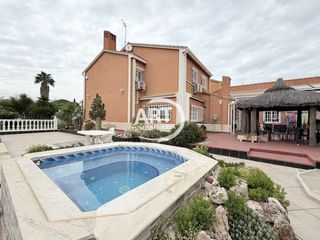 Casa  Xorlito. Propiedad en venta en san antonio de benagéber