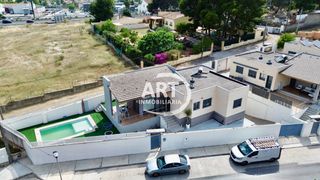 Casa  Daroca. Chalet independiente en maravisa, la pobla de vallbona