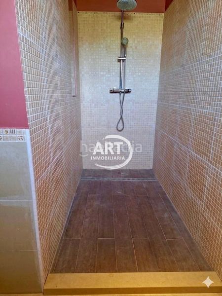 Foto 6be2fff1-aead-4d35-84c6-67116eb6de53. Casa amb calefacció piscina a Los Pinares-La Masia Bétera