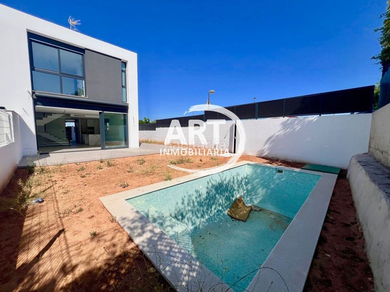 Foto c15a0f2b-67d1-4544-add7-9b15aacfe8d5. Casa amb calefacció piscina a Torre en Conill-Cumbres de San Antonio Bétera