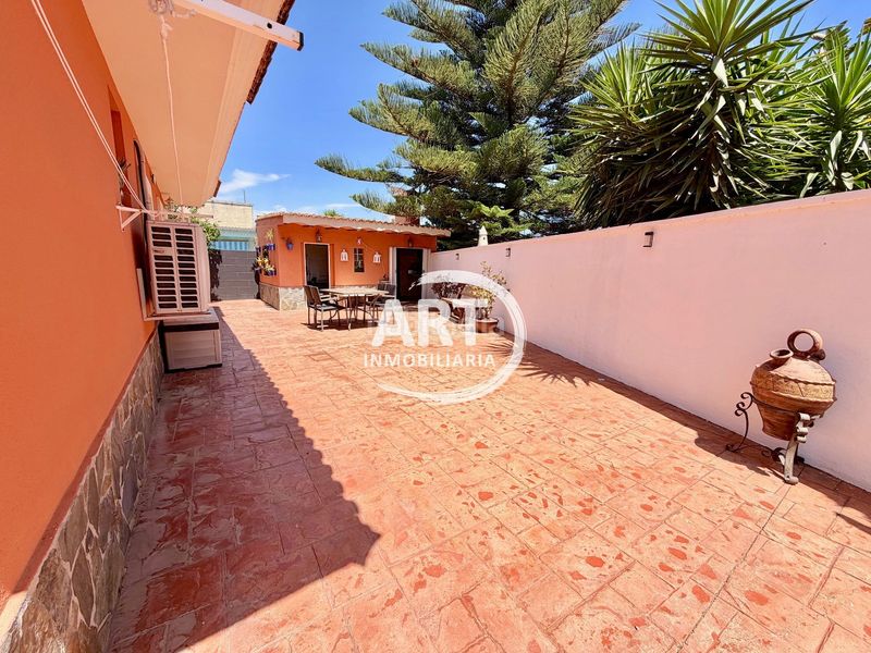 Foto 0d48ea2a-2b89-4adc-91bd-4d2138a069b2. Casa amb calefacció aparcament piscina a Camí de Paterna-Lloma del Calderer Bétera
