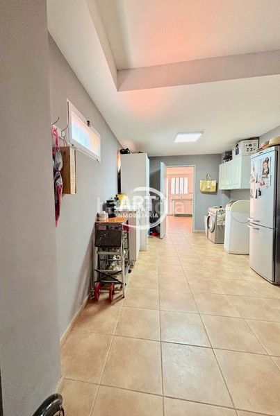 Foto 5da257e9-c153-4fd2-a1e4-d290b9b44d7f. Casa amb calefacció aparcament piscina a Camí de Paterna-Lloma del Calderer Bétera