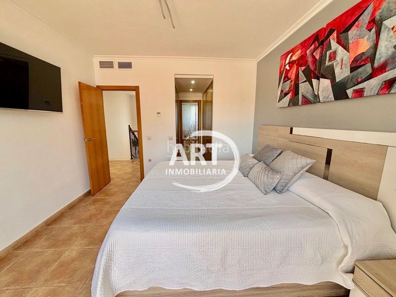 Foto 5f1ecbb6-5129-4231-a479-9d87cf536cc5. Casa amb calefacció aparcament piscina a Camí de Paterna-Lloma del Calderer Bétera