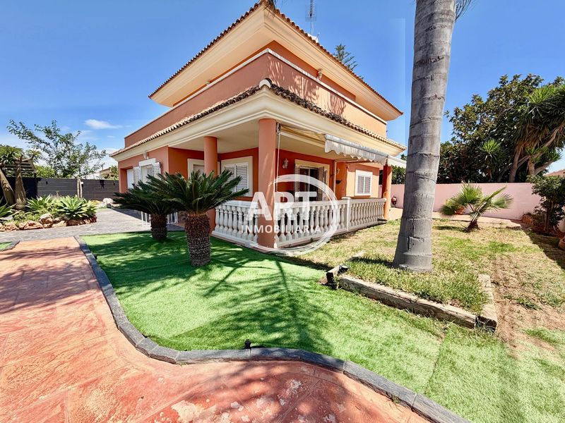 Foto 649b65b8-9207-46ac-856a-0fa9ce27ed97. Casa amb calefacció aparcament piscina a Camí de Paterna-Lloma del Calderer Bétera