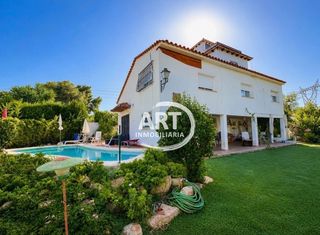 Casa  El greco. Propiedad en la urbanización el carmen  san agustín de la eliana