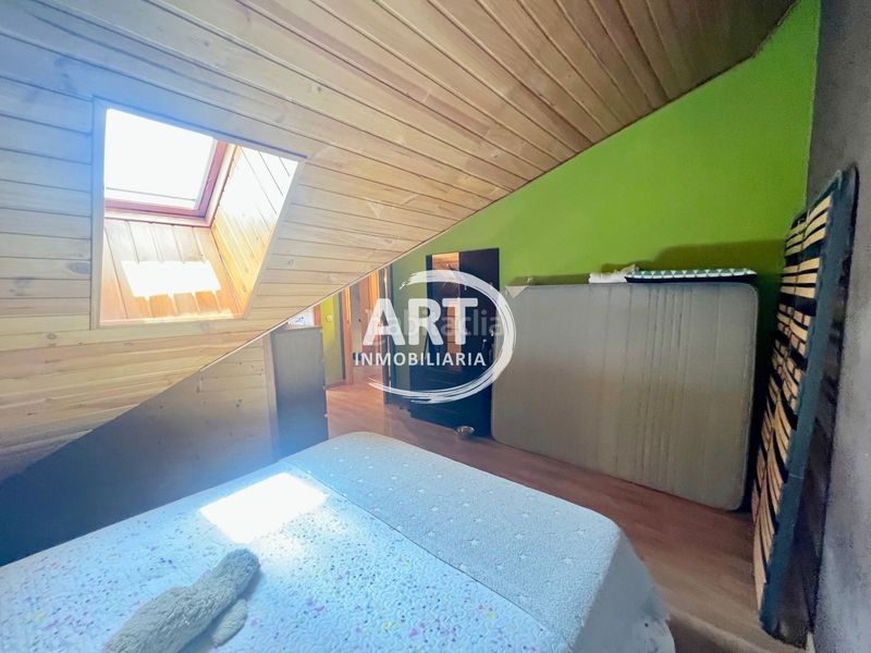 Foto 12cb4c87-a9b8-4056-a5de-f01044373562. Dúplex amb calefacció piscina a Pueblo Eliana (l´)