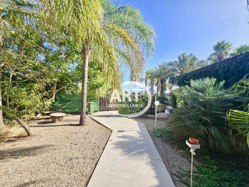 Foto dd7c590a-1632-4144-a7c5-d9b290286692. Casa villa independiente con piscinalago en La Conarda-Montesano Bétera