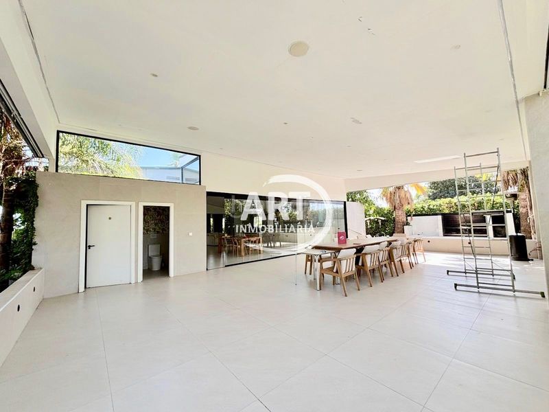 Foto f44c4acb-0e15-4225-85a1-da0513b0ec5c. Casa villa independiente con piscinalago en La Conarda-Montesano Bétera