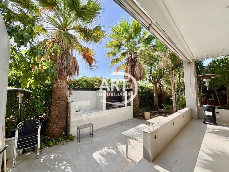 Foto ff836e45-248b-40e0-9273-b9e906016ba3. Casa villa independiente con piscinalago en La Conarda-Montesano Bétera