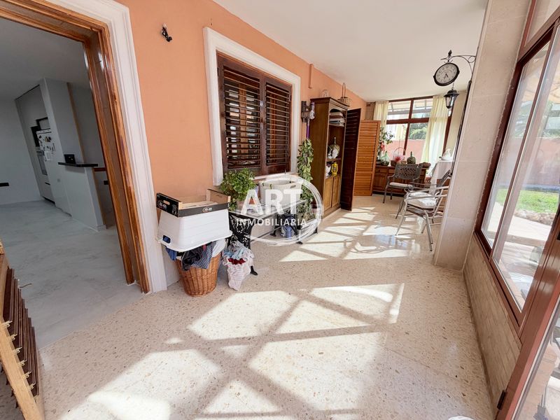 Foto 2a382e8d-2019-4a4e-994f-9043d67b5ae7. Casa amb calefacció aparcament piscina a Riba - roja de Túria