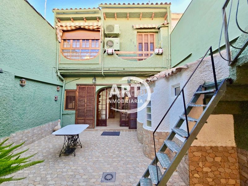 Foto 62a45bc9-efe8-44a9-9aa2-aaee76ca6f3d. Alquiler masía alquiler de casa de pueblo en Centro Bétera