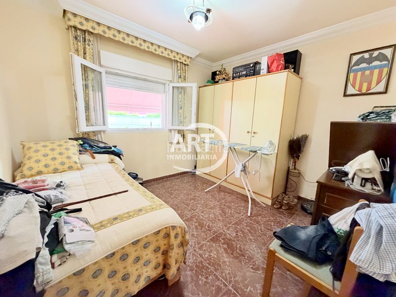 Foto 863a3e28-615d-4147-983e-7a26c9a5abd0. Casa amb calefacció aparcament piscina a Pueblo Eliana (l´)