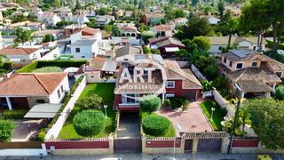 Casa  Palau. Venta de propiedad independiente en zona el carmen, la eliana