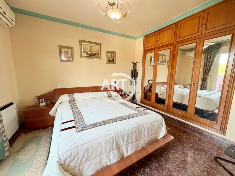 Foto ca94af0d-a0c2-4899-ba9c-562b286a45b1. Casa amb calefacció aparcament piscina a Pueblo Eliana (l´)