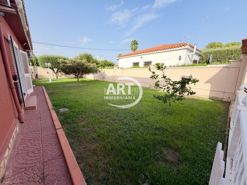 Foto ed7856b2-98f7-40ae-9ee5-35dc5ae762f2. Casa amb calefacció aparcament piscina a Pueblo Eliana (l´)