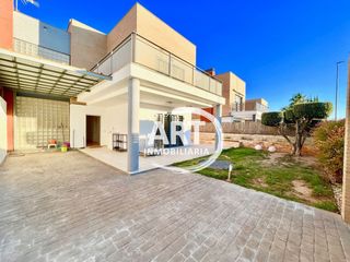 Lloguer Casa adossada a La Conarda