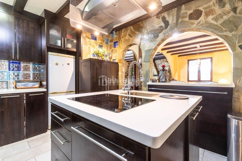 Foto 9e442e3f-9232-4420-b124-b05662cc479f. Chalet fantastico chalet en Sax