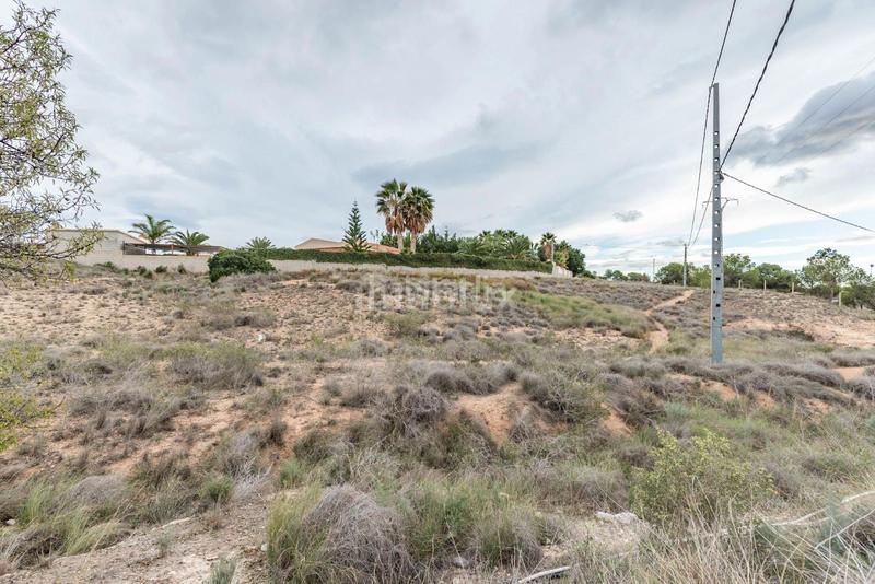 Foto b0b61b02-29e5-46b0-9923-ef352527e374. Terrain résidentiel dans Cañada del Fenollar Alicante