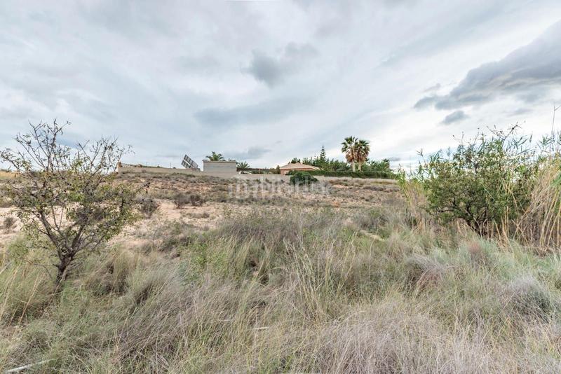Foto f20e87ac-fb71-45f5-9387-8e7cc758ea35. Terrain résidentiel dans Cañada del Fenollar Alicante