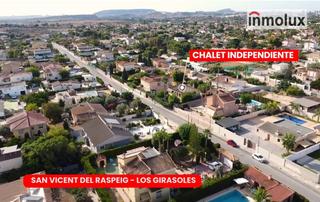 Chalet  Calle pinos. Acogedor chalet en los girasoles