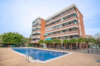 Pis  Avenida san sebastin. Bonito apartamento en playa de san juan