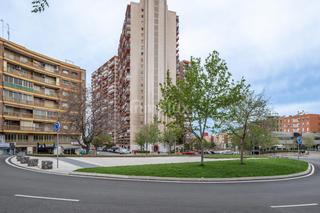 Pis  Calle bono guarner. Amplia vivienda en san blas con patio