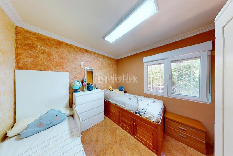 Foto 2fca0107-24d0-435b-8c21-e65587e340c9. Chalet avec chauffage piscine dans Biar