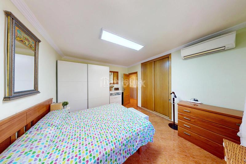 Foto 713a6686-ce3e-4846-8057-bd2c7f84e68b. Chalet avec chauffage piscine dans Biar