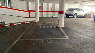 Parking voiture  Barón de finestrat. Plaza para coche compacto pleno centro