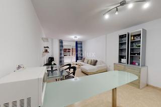 Appartement  Calle bernardo lopez garcia. Moderno apartamento con plaza de garaje