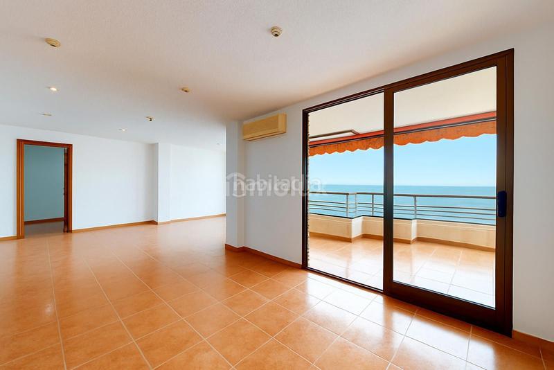 Foto 4bebd5a9-8740-48ba-af80-f4f77a7a8b87. Piso  con vistas al mar en la albufereta en Cabo de las Huertas Alicante