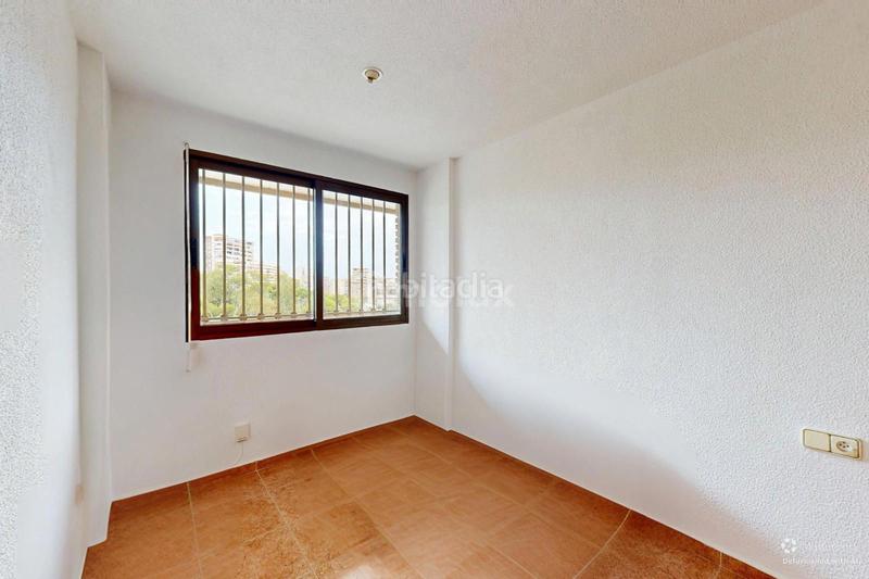 Foto d2fa61ab-ff05-4e0c-892a-ffd2d1aaf5cb. Piso  con vistas al mar en la albufereta en Cabo de las Huertas Alicante
