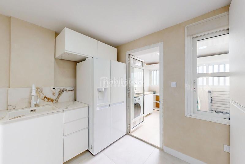 Foto 32dc42c1-b6a8-4853-bcb4-06d15deaa192. Casa a schiera con riscaldamento parcheggio piscina in Alicante