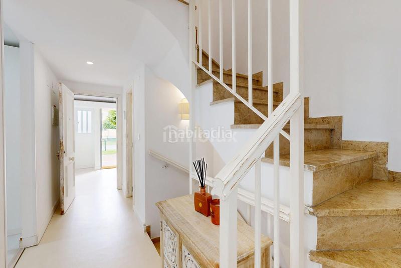 Foto b4a2fc10-fed1-4a30-80c0-79143b575c91. Casa a schiera con riscaldamento parcheggio piscina in Alicante