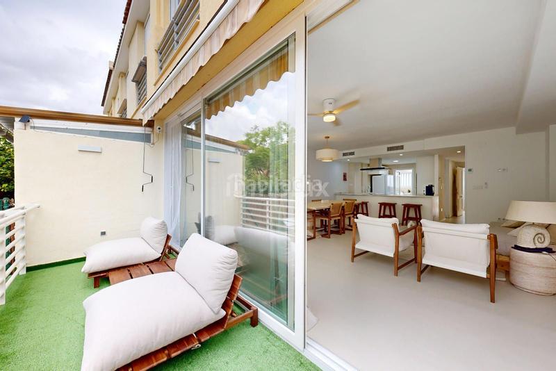 Foto ced47877-f9f5-48ad-9b45-1e8e35d63224. Casa a schiera con riscaldamento parcheggio piscina in Alicante