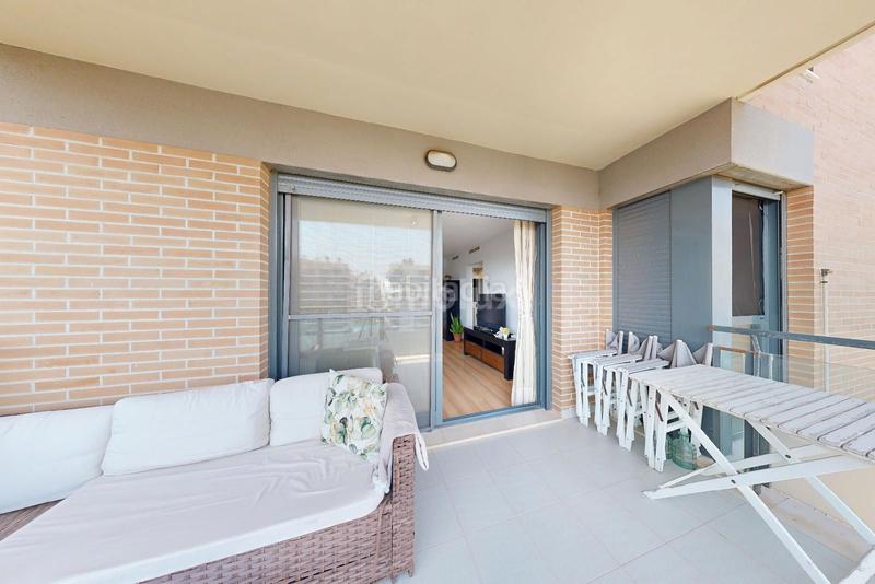 Foto bea82bc7-c9aa-477d-9217-0368a6f16357. Piso estrena vida en PAU 5 diseño y playa a tu alcance en Alicante