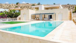 Chalet  Montíboli-boter. Diseño y lujo en valle del sol chalet con piscina y vistas panor