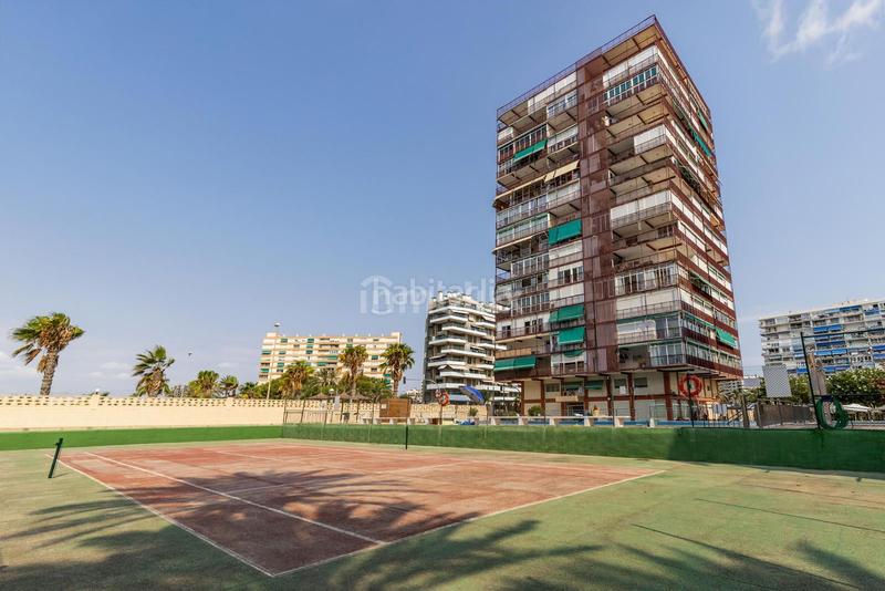 Foto 6178038a-10b5-4059-b11d-1746604c1e35. Piso en niza 30 piso en primera línea con terraza y vistas panorámicas Playa de San Juan en Alicante
